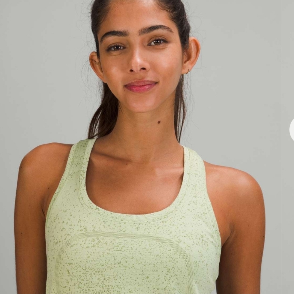 EUC Lululemon swiftly race length 2.0 tank size 8 green